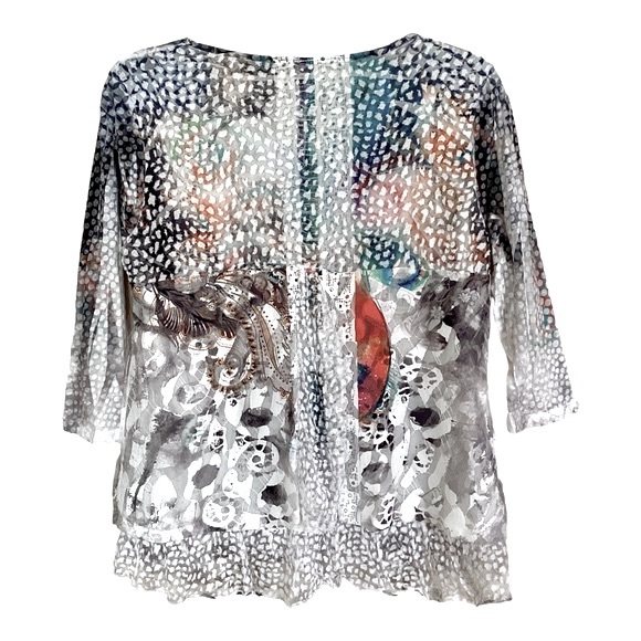 Fleur De Lis Collection 3/4 Sleeve White And Multicolored Top Small EUC - Picture 2 of 4